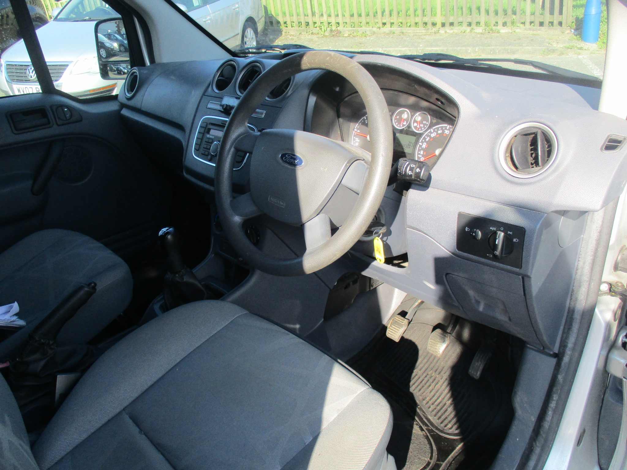 FORD TRANSIT CONNECT 1.8 TDCI T200 PANEL VAN (NO VAT) 2012